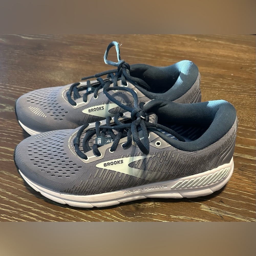 BROOKS Addiction GTS 15